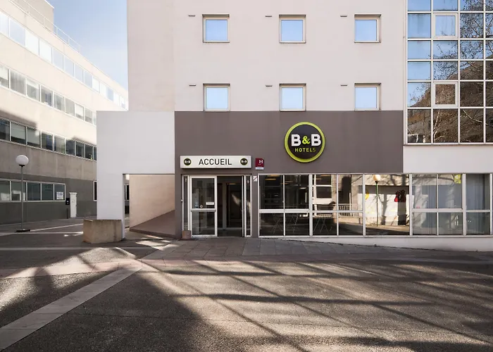 Centre Monplaisir 2*