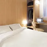 Centre Monplaisir Otel 2*