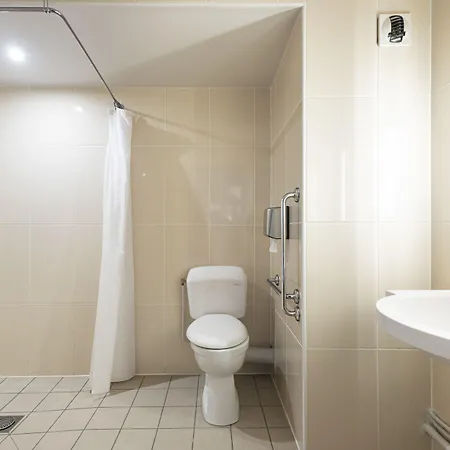 Centre Monplaisir Hotel